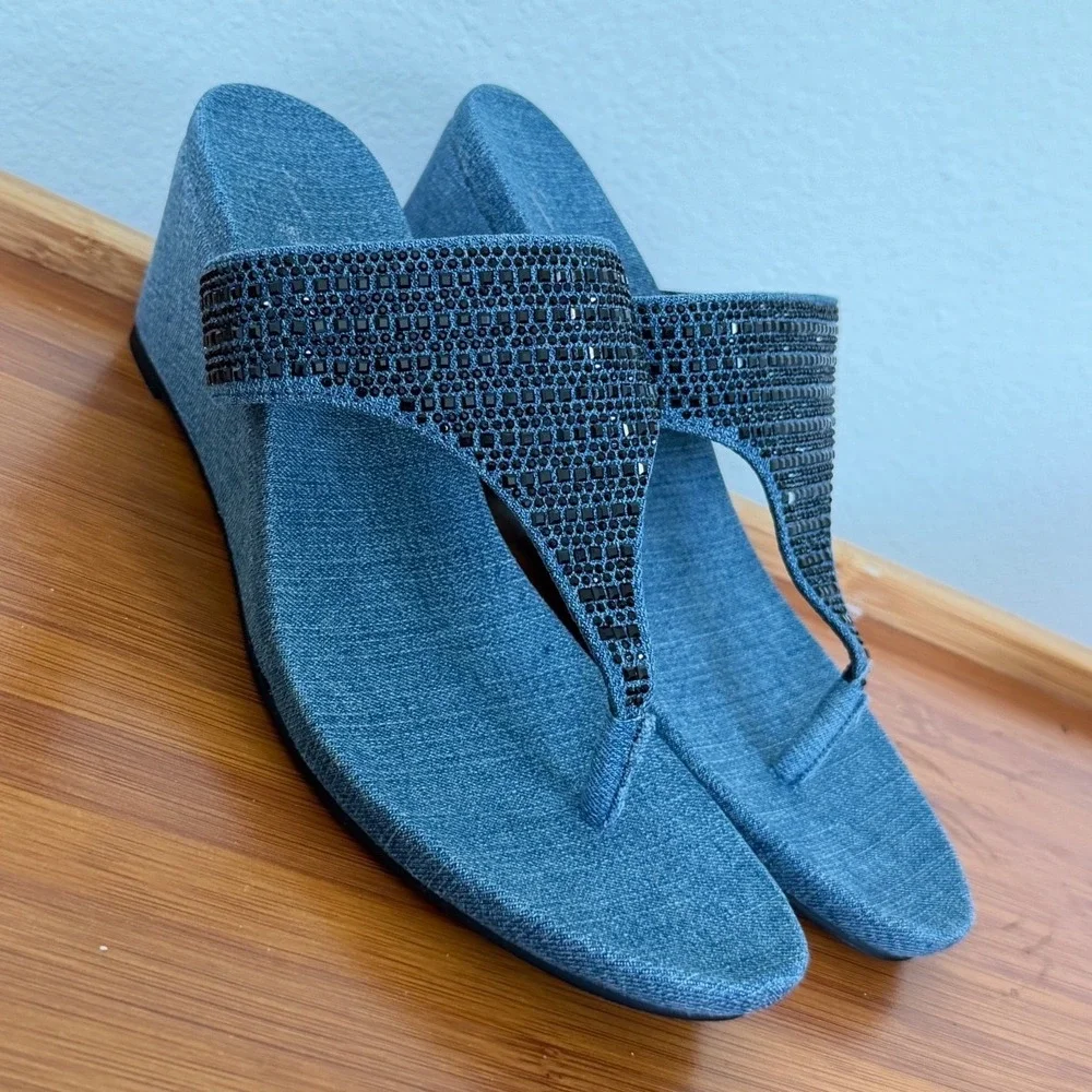 Simply Vera Vera Wang Blue Denim Rhinestone Wedge Sandals Slides Womens 8.5 M